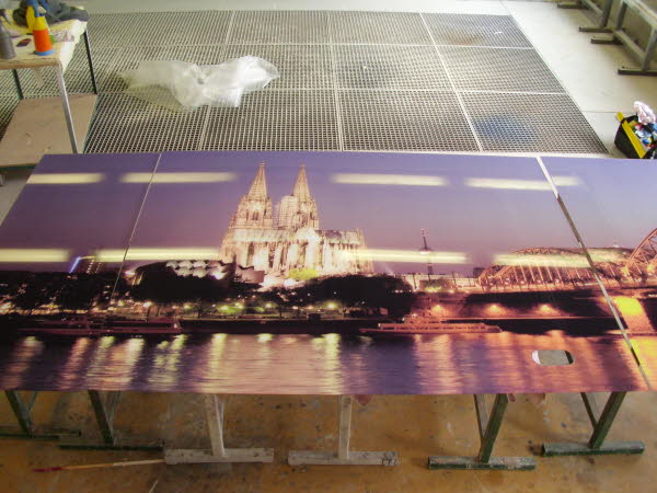 K�chenr�ckwand Digitaldruck hinter Glas